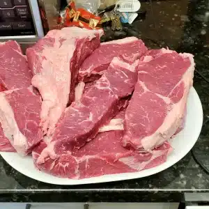 AUSTRALIAN GRAIN-FED BLACK ANGUS STRIPLOIN (TRIM-CUT)